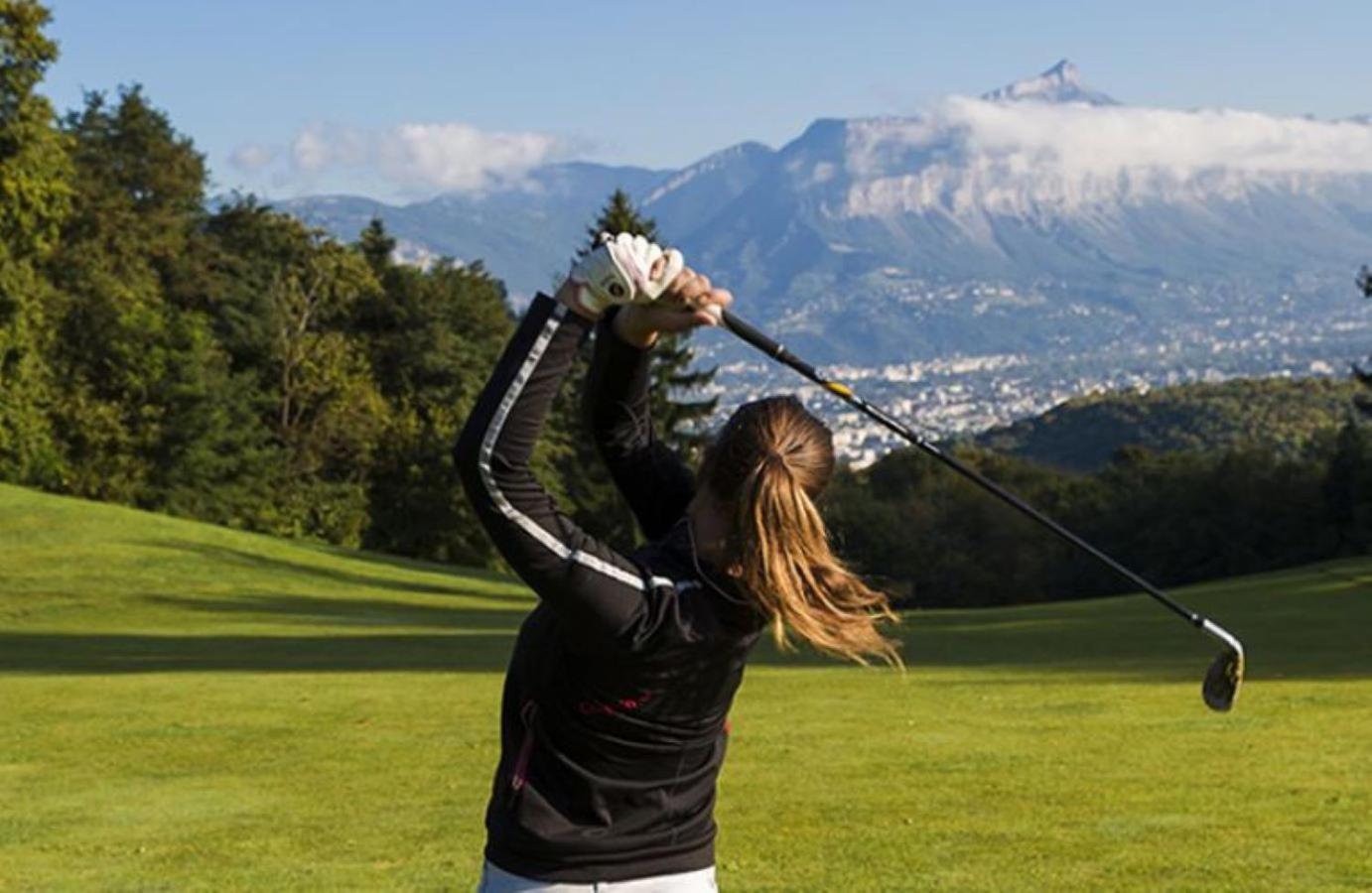 Le T2 Douillet D'Uriage - Residence Le Louvre - Cure Thermale Uriage- Proche Chamrousse - Jusqu'A 3 Personnes - Region Agreable En Toute Saison Vaulnaveys-le-Haut エクステリア 写真